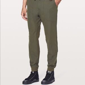 NWT LULULEMON 🍋 ABC JOGGER DARK OLIVE